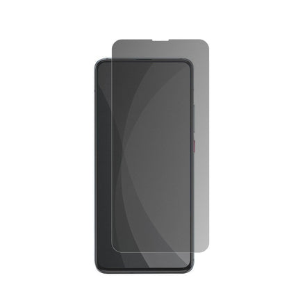 XiaomiPoco F2 Pro mit aufgebrachter dipos Flex Schutzfolie, die seitliche Einblicke blockiert