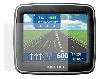 Start ClassicTomTom mit aufgebrachter dipos Displayschutzfolie, die lästige Fingerabdrücke minimiert