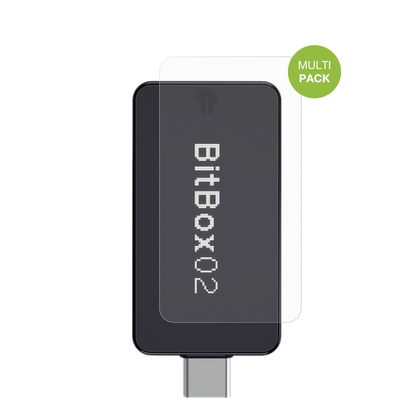 bitbox02nova mit aufgebrachter dipos Displayschutzfolie, die lästige Fingerabdrücke minimiert
