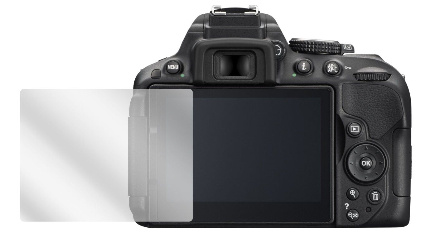 D5300Nikon mit aufgebrachter dipos Displayschutzfolie, glasklare Darstellung ohne Einschränkungen