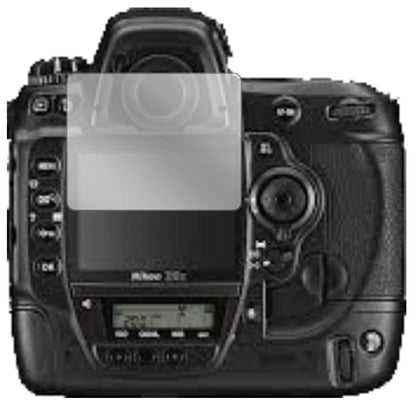NikonD3x mit aufgebrachter dipos Displayschutzfolie, glasklare Darstellung ohne Einschränkungen