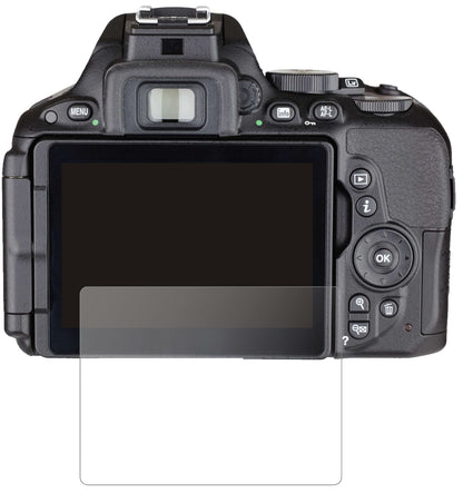 Nikon5500 mit aufgebrachter dipos Panzerfolie, die lästige Fingerabdrücke minimiert