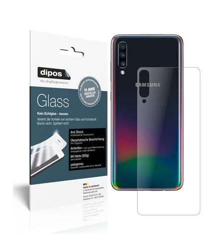 SamsungGalaxy A70 Rückseite mit aufgebrachter dipos Panzerfolie, die lästige Fingerabdrücke minimiert