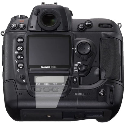 NikonD2X mit aufgebrachter dipos Flex Schutzfolie, glasklare Darstellung ohne Einschränkungen