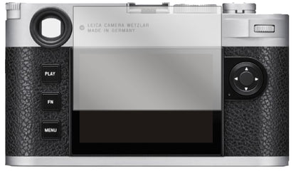 LeicaM11 mit aufgebrachter dipos Displayschutzfolie, glasklare Darstellung ohne Einschränkungen