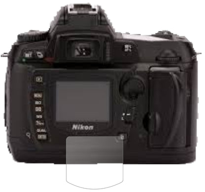 NikonD70s mit aufgebrachter dipos Panzerfolie, die lästige Fingerabdrücke minimiert