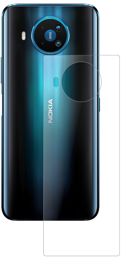 Nokia8.3 5G Rückseite mit aufgebrachter dipos Panzerfolie, die lästige Fingerabdrücke minimiert