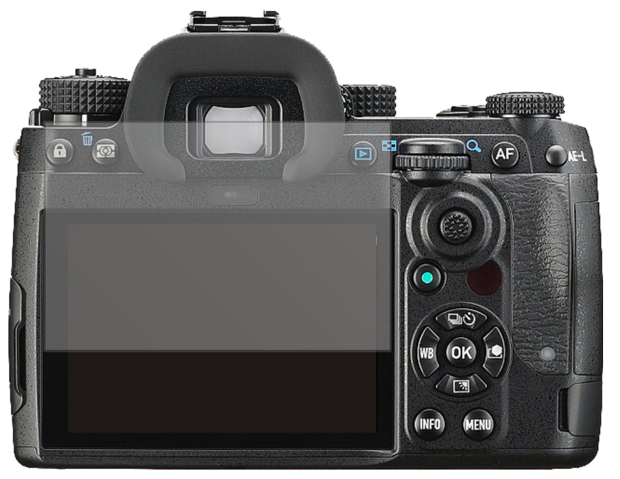 PentaxK-3 III mit aufgebrachter dipos Displayschutzfolie, die lästige Fingerabdrücke minimiert