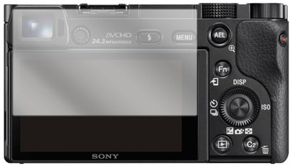 SonyAlpha 6000 mit aufgebrachter dipos Displayschutzfolie, glasklare Darstellung ohne Einschränkungen